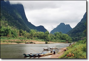 Muang Ngoi Riverside