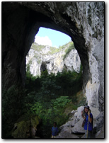 Wolo cave