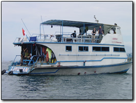 Liburan Liveaboard