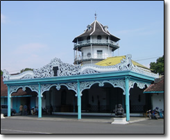 Kraton gate