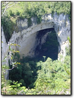 Wolo cave